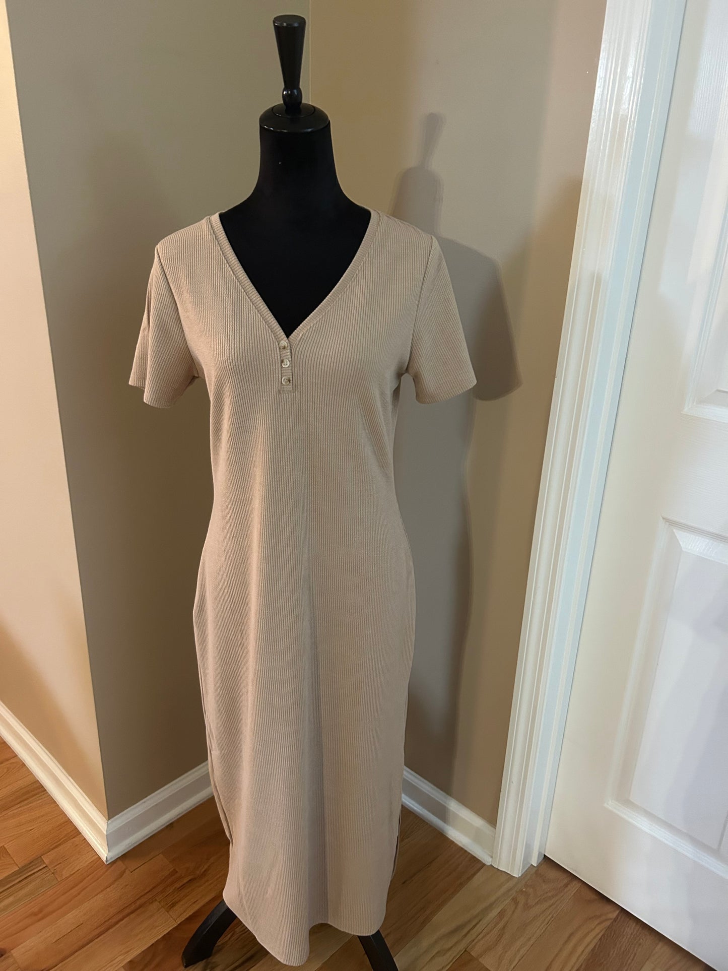 Mocha ribbed midi dress