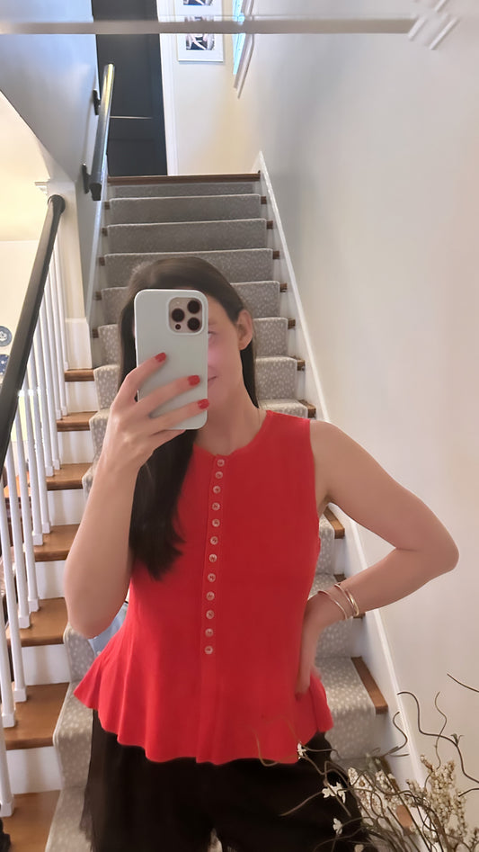 Red button sleeveless top