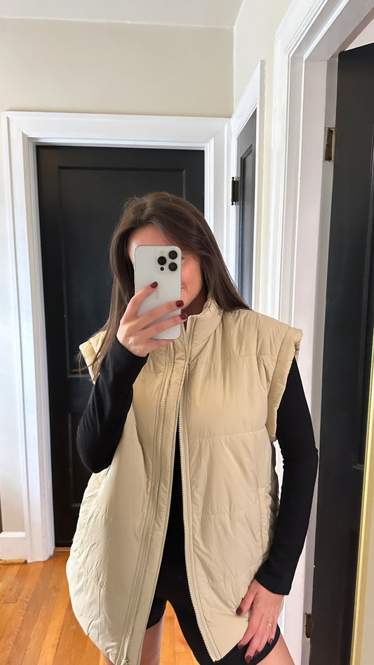 Macadamia oversized puffer vest