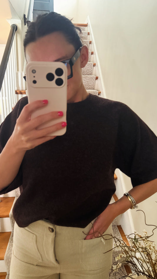 Dark brown short sleeve sweater
