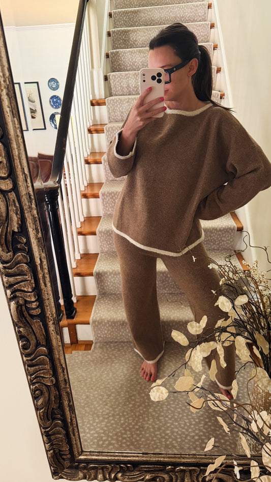 Fuzzy mocha trim set